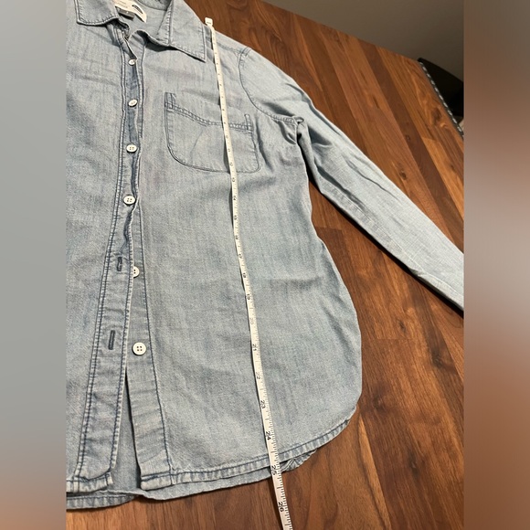 Old Navy chambray button down shirt - Picture 8 of 8
